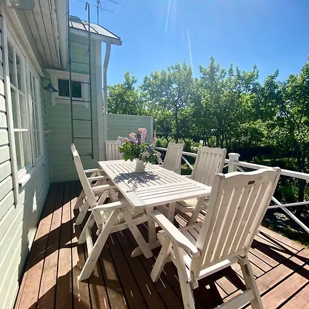 Beautiful Traditional In *